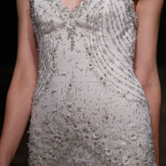 Lazaro 3405 wedding gown size 10 - Picture 3 of 6